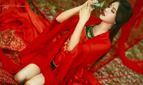 Phá dỡ kết cấu bê tông tại Quận 7, TPHCM